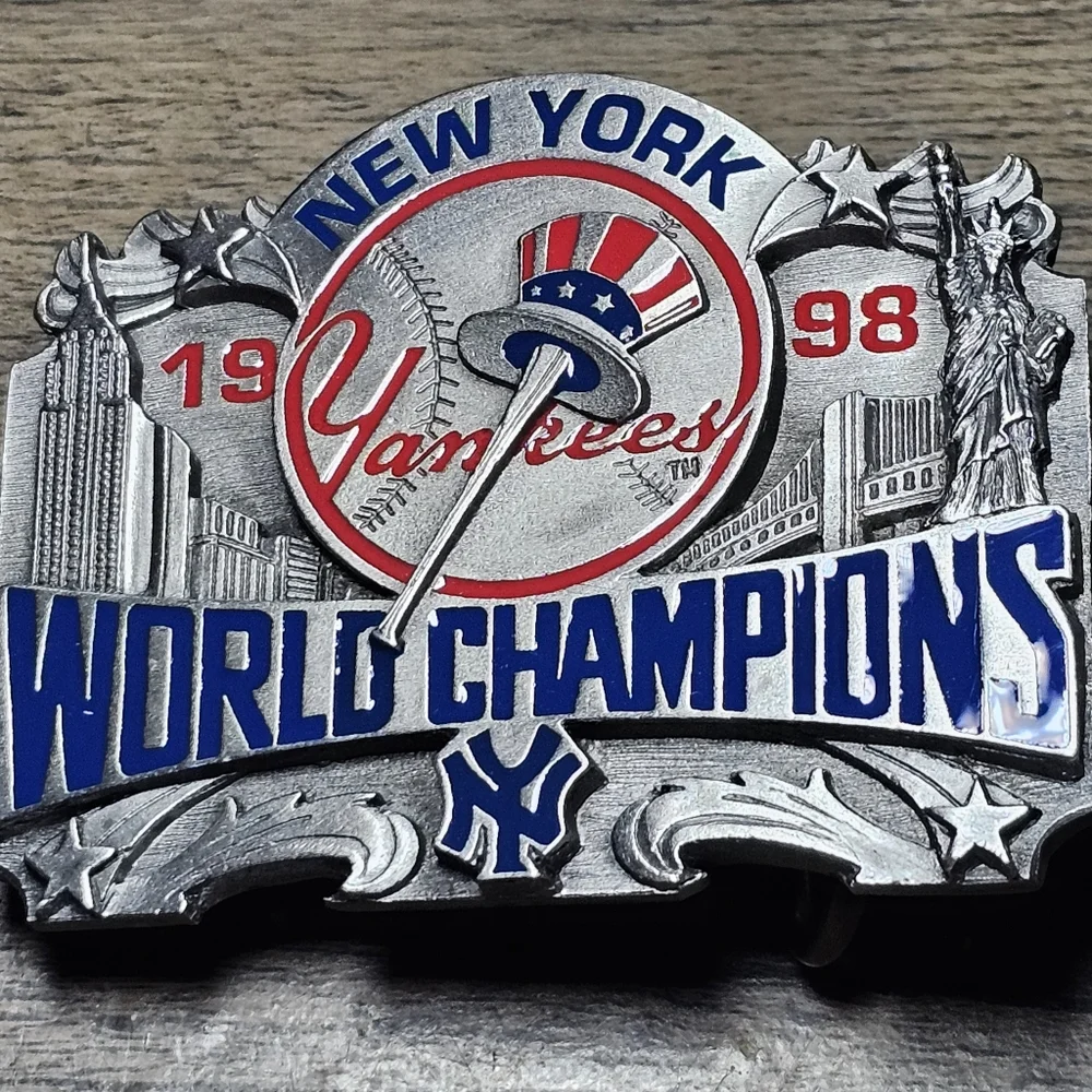 New York Yankees 1998‎ World Champions Pewter Limited Edition Belt Buckle #295
